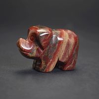 Фигурка Свиньи 35 мм из яшмы красной