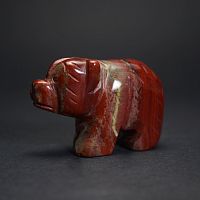 Фигурка Медведя 45 мм из яшмы красной