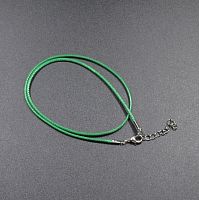 Шнурок зелёный плетёный 45 см