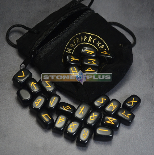 Руны кубики из обсидиана