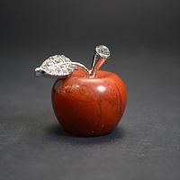 Яблоко из яшмы красной 25х30 мм
