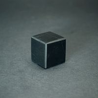 Куб шунгит полированный 2 см