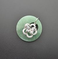 Кулон круг с бабочкой в цветке - авантюрин зеленый