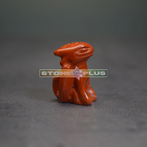 Фигурка Дракон из яшмы красной 25 мм