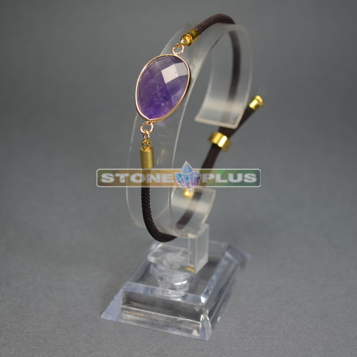 Браслет на шнурке с аметистом овал