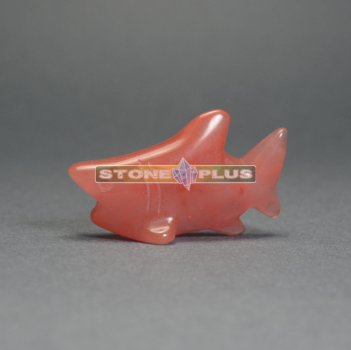 Фигурка Акула 50 мм из кварца красного