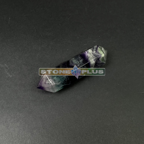 Кристалл флюорит двусторонний 60-69 гр.