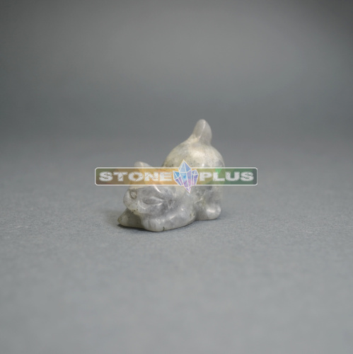 Фигурка Кошка играет 30 мм из лабрадорита