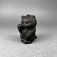 Фигурка Кот с поднятой лапой Обсидиан