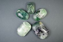 Флюорит снежный (овалы) / Упаковка - 100 гр.