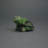 Фигурка Лягушка 35 мм из цоизита