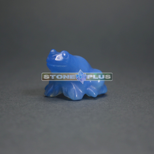 Фигурка Лягушка 35 мм из синего лунного камня (имитация)