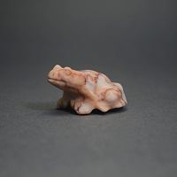 Фигурка Лягушка 35 мм из родохрозита