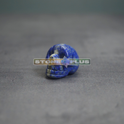 Череп 20*25мм из лазурита