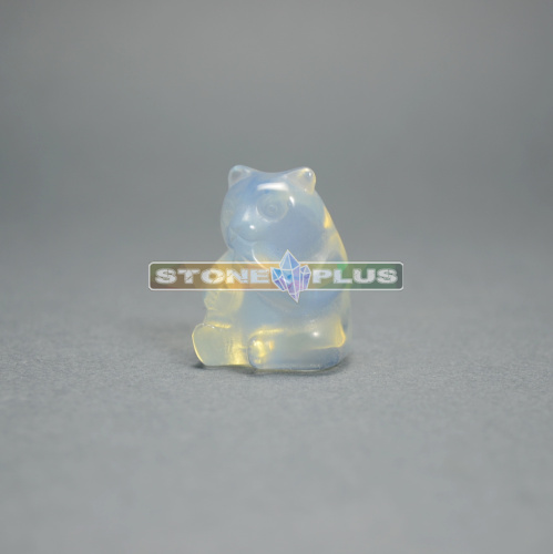 Фигурка Медведя 30 мм из лунного камня(имитация)