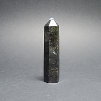Кристалл нуумит 110-119 гр