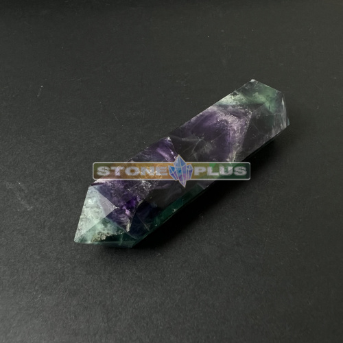 Кристалл флюорит двусторонний 120-129 гр.