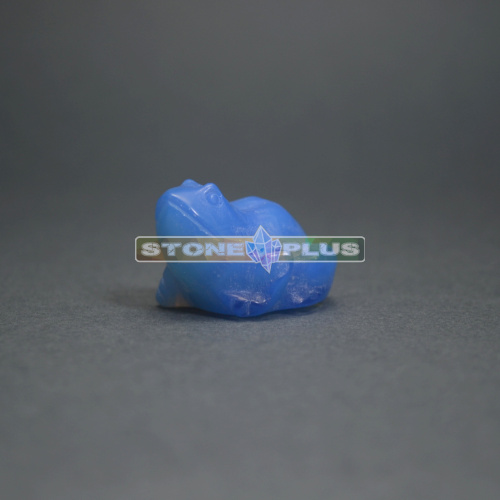 Фигурка Лягушка 30 мм из синего лунного камня (имитация)