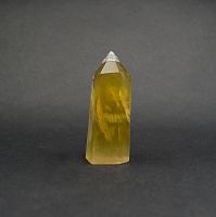 Кристалл Флюорит желтый 100-109 гр