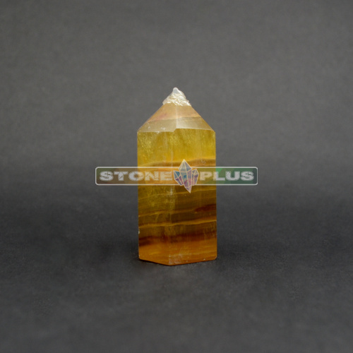 Кристалл Флюорит желтый 130-139 гр