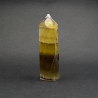 Кристалл Флюорит желтый 140-149 гр