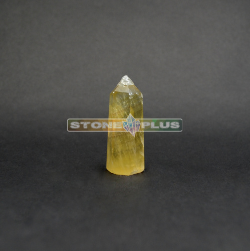 Кристалл флюорит желтый 50-59 гр